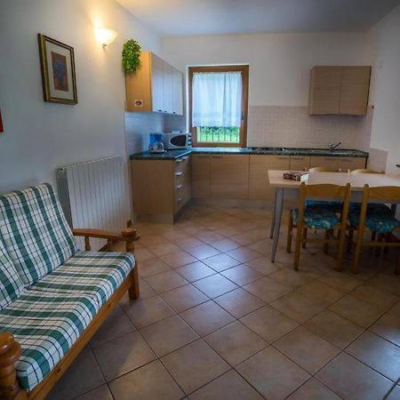 Casa Al Portico Apartment Pieve Di Ledro Ngoại thất bức ảnh